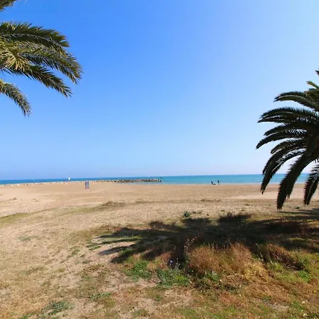 Global Properties, Apartamento En La Playa De * Sagunto